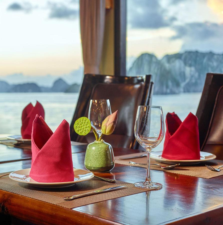 Lan Ha Lotus Cruise Hotel Ha Long Eksteriør billede